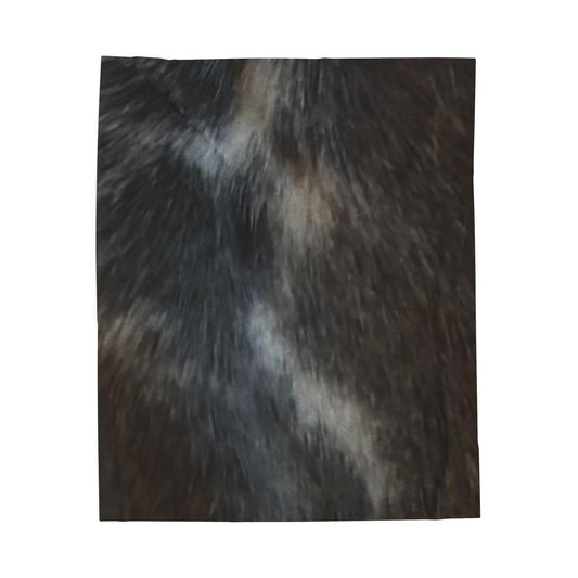 Cozy Velveteen Plush Blanket - Soft Warmth for Chill Evenings